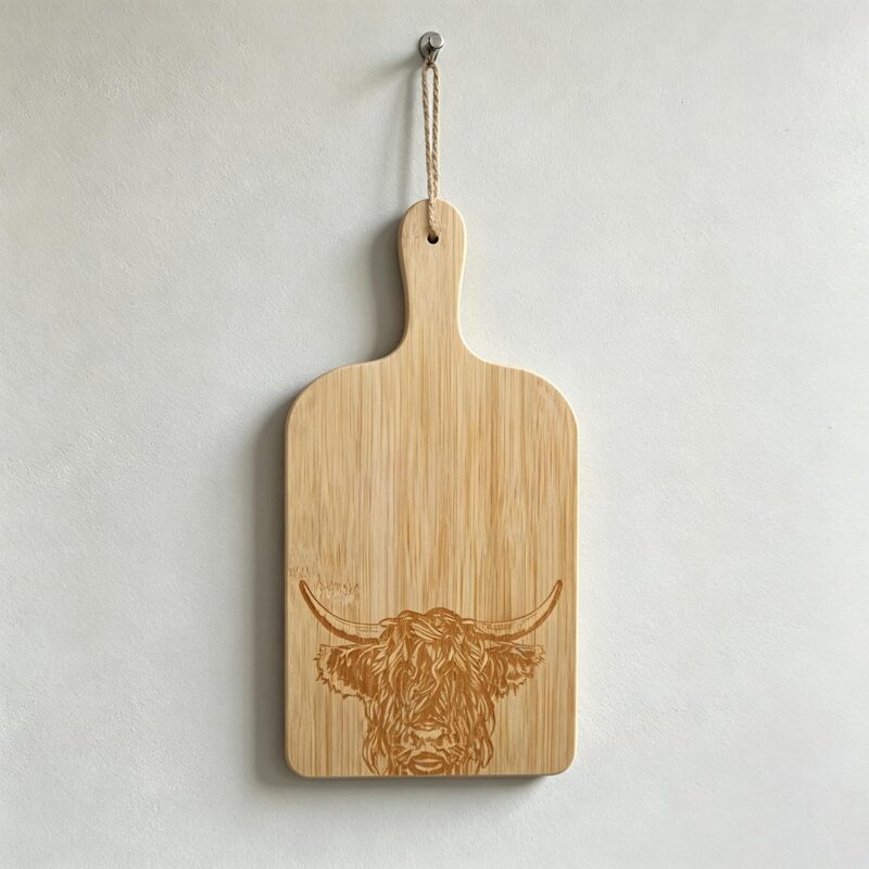 Paddle‑Shaped Engraved Highland Cow Serving Board - Farmhouse & Country - lr.zacpzw.com