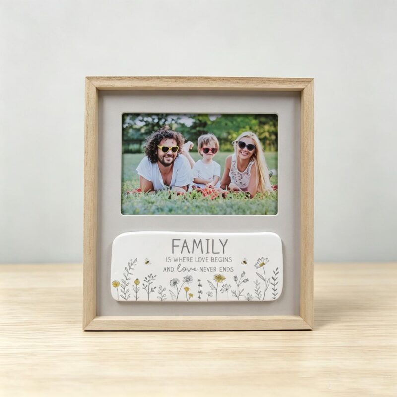 Wooden Photo Frame - Family - lr.zacpzw.com